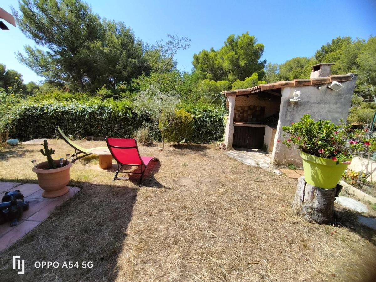 Maisonnette Kalis Calme Avec Climatisation Parking Jardin Cadre Campagne Plages A Pieds باندول المظهر الخارجي الصورة