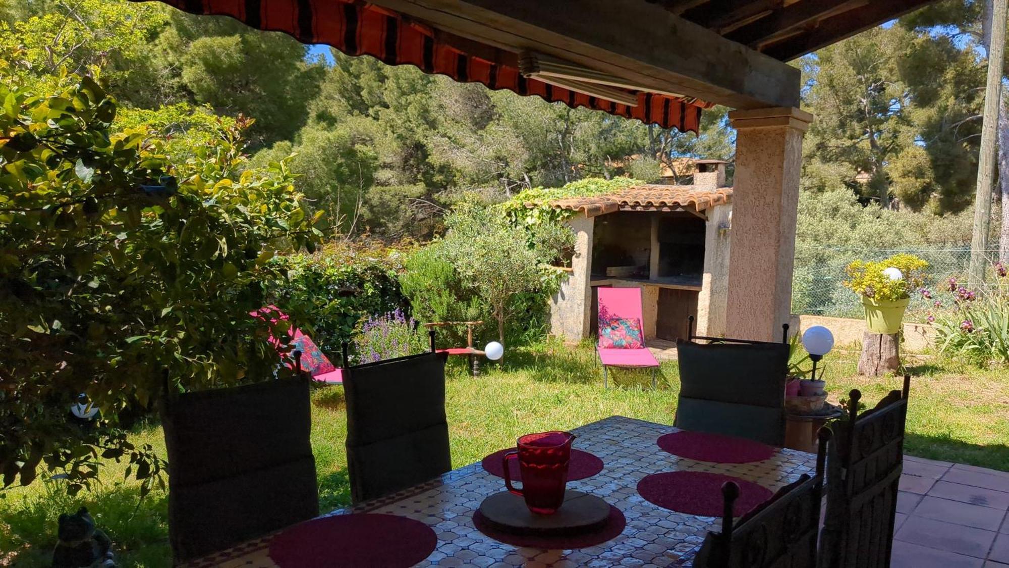 Maisonnette Kalis Calme Avec Climatisation Parking Jardin Cadre Campagne Plages A Pieds باندول المظهر الخارجي الصورة